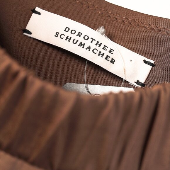 Dorothee Schumacher Spring 2021 Slouchy Cool Warm Brown Satin Jogger Pants - Picture 7 of 9